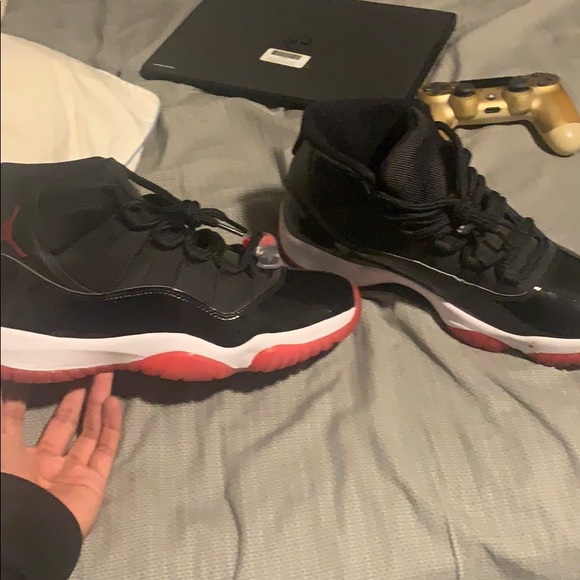 Jordan 11 Bred’s 2011 - Picture 3 of 5